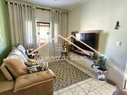 Casa / Sobrado para Venda em Pouso Alegre/MG Árvore...