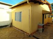 Casa / Sobrado para Venda em Pouso Alegre/MG Recanto dos...