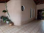 Casa / Sobrado para Venda em Pouso Alegre/MG Santa...