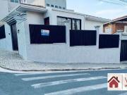 Casa / Sobrado para Venda em Pouso Alegre/MG Santa...