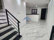 Casa / Sobrado para Venda em Praia Grande/SP Balneário...