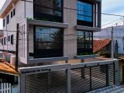 Casa / Sobrado para Venda em Praia Grande/SP Balneário...