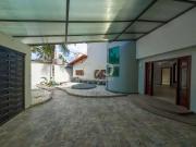 Casa / Sobrado para Venda em Praia Grande/SP Canto do...