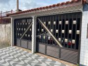 Casa / Sobrado para Venda em Praia Grande/SP Cidade...