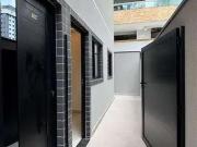 Casa / Sobrado para Venda em Praia Grande/SP Guilhermina...