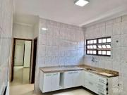 Casa / Sobrado para Venda em Praia Grande/SP Jardim...