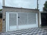 Casa / Sobrado para Venda em Praia Grande/SP Jardim...