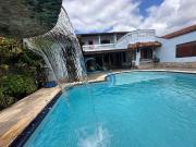 Casa / Sobrado para Venda em Praia Grande/SP Jardim...