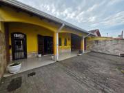 Casa / Sobrado para Venda em Praia Grande/SP Jardim...