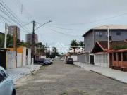 Casa / Sobrado para Venda em Praia Grande/SP Jardim Real...