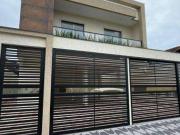 Casa / Sobrado para Venda em Praia Grande/SP Vila...