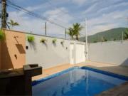 Casa / Sobrado para Venda em Praia Grande/SP Solemar 3...