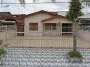 Casa / Sobrado para Venda em Praia Grande/SP Solemar 4...