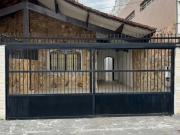 Casa / Sobrado para Venda em Praia Grande/SP Tupi 2 Quartos