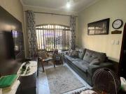 Casa / Sobrado para Venda em Praia Grande/SP Tupi 2 Quartos