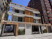 Casa / Sobrado para Venda em Praia Grande/SP Tupi 2 Quartos