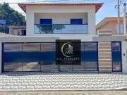 Casa / Sobrado para Venda em Praia Grande/SP Tupi 2 Quartos