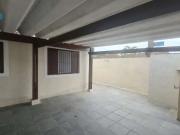 Casa / Sobrado para Venda em Praia Grande/SP Tupi 3 Quartos