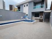 Casa / Sobrado para Venda em Praia Grande/SP Tupi 3 Quartos