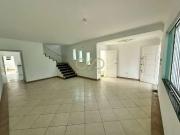 Casa / Sobrado para Venda em Praia Grande/SP Tupi 3 Quartos