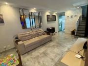 Casa / Sobrado para Venda em Praia Grande/SP Tupi 3 Quartos