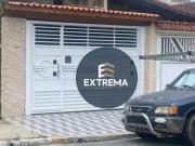 Casa / Sobrado para Venda em Praia Grande/SP Tupi 3 Quartos