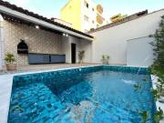 Casa / Sobrado para Venda em Praia Grande/SP Tupi 4 Quartos