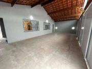 Casa / Sobrado para Venda em Praia Grande/SP Tupi 4 Quartos