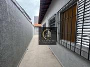 Casa / Sobrado para Venda em Praia Grande/SP Tupi 4 Quartos