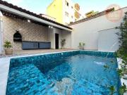 Casa / Sobrado para Venda em Praia Grande/SP Tupi 4 Quartos