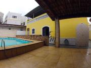 Casa / Sobrado para Venda em Praia Grande/SP Tupi 5 Quartos
