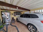 Casa / Sobrado para Venda em Praia Grande/SP Vila...