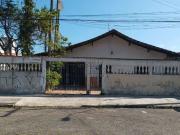 Casa / Sobrado para Venda em Praia Grande/SP Vila...