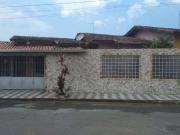 Casa / Sobrado para Venda em Praia Grande/SP Vila...