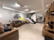 Casa / Sobrado para Venda em Praia Grande/SP Vila...