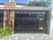 Casa / Sobrado para Venda em Praia Grande/SP Vila...