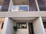 Casa / Sobrado para Venda em Praia Grande/SP Vila...