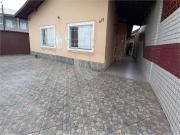 Casa / Sobrado para Venda em Praia Grande/SP Vila...