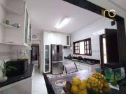 Casa / Sobrado para Venda em Praia Grande/SP Vilamar 3...