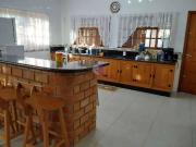 Casa / Sobrado para Venda em Queiroz/SP Centro 3 Quartos