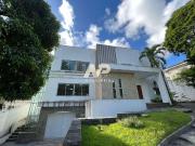 Casa / Sobrado para Venda em Recife/PE Casa Amarela 5...