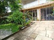 Casa / Sobrado para Venda em Recife/PE Torre 5 Quartos