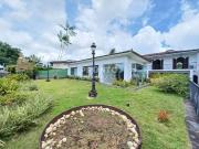 Casa / Sobrado para Venda em Recife/PE Várzea 5 Quartos