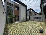 Casa / Sobrado para Venda em Ribeirão Pires/SP Represa 4...