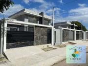 Casa / Sobrado para Venda em Rio das Ostras/RJ Serramar...