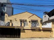 Casa / Sobrado para Venda em Rio de Janeiro/RJ Água...