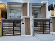 Casa / Sobrado para Venda em Rio de Janeiro/RJ Campo...