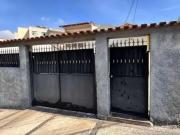 Casa / Sobrado para Venda em Rio de Janeiro/RJ Irajá 2...