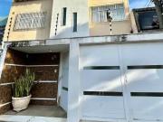 Casa / Sobrado para Venda em Rio de Janeiro/RJ Irajá 5...