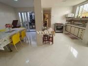 Casa / Sobrado para Venda em Rio de Janeiro/RJ Todos os...
